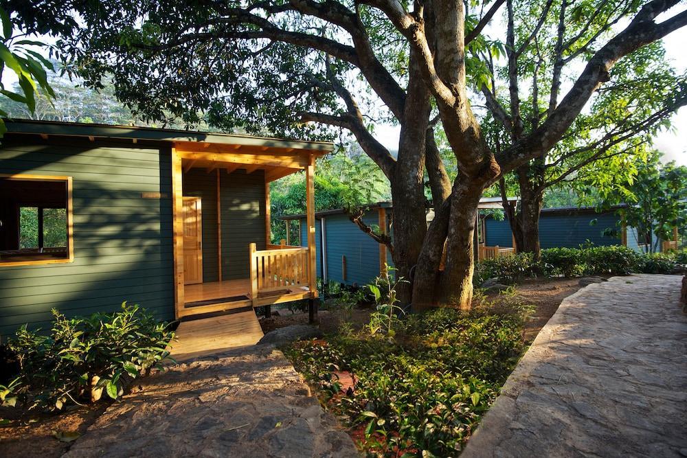 Mountbatten Bungalow- Thema Collection Канди Экстерьер фото