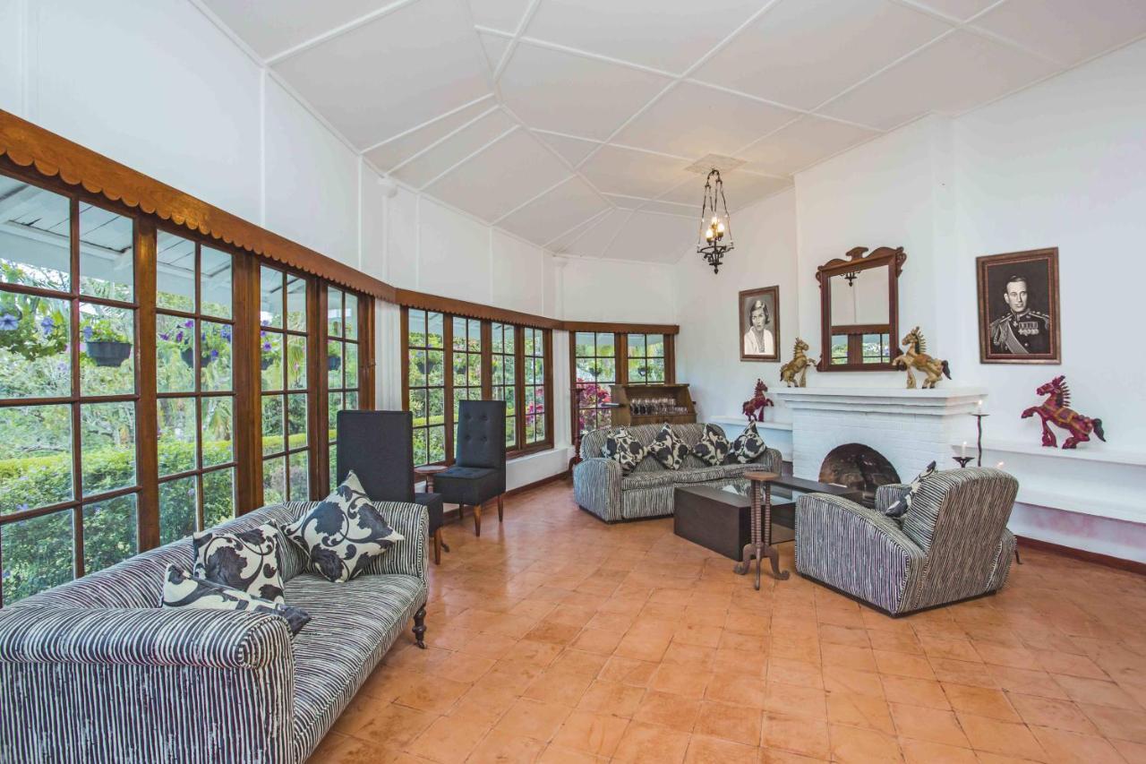 Mountbatten Bungalow- Thema Collection Канди Экстерьер фото